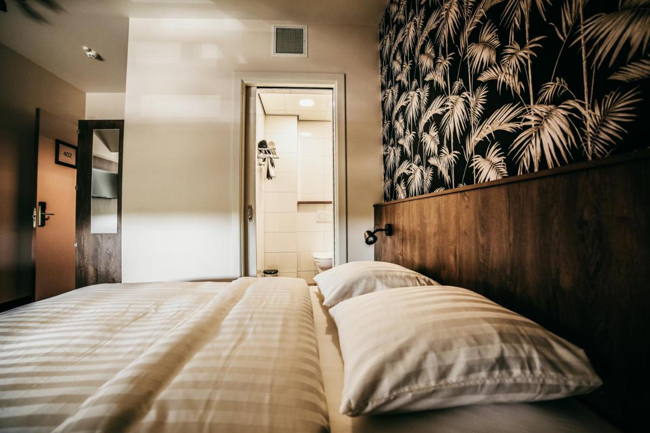 Hotel Frans Op Den Bult Deurningen ภายนอก รูปภาพ